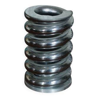 Large spring pen holder in steel – 1970s design