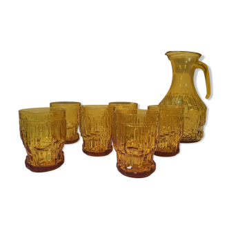 Series of 6 vintage glasses with its carafe 60