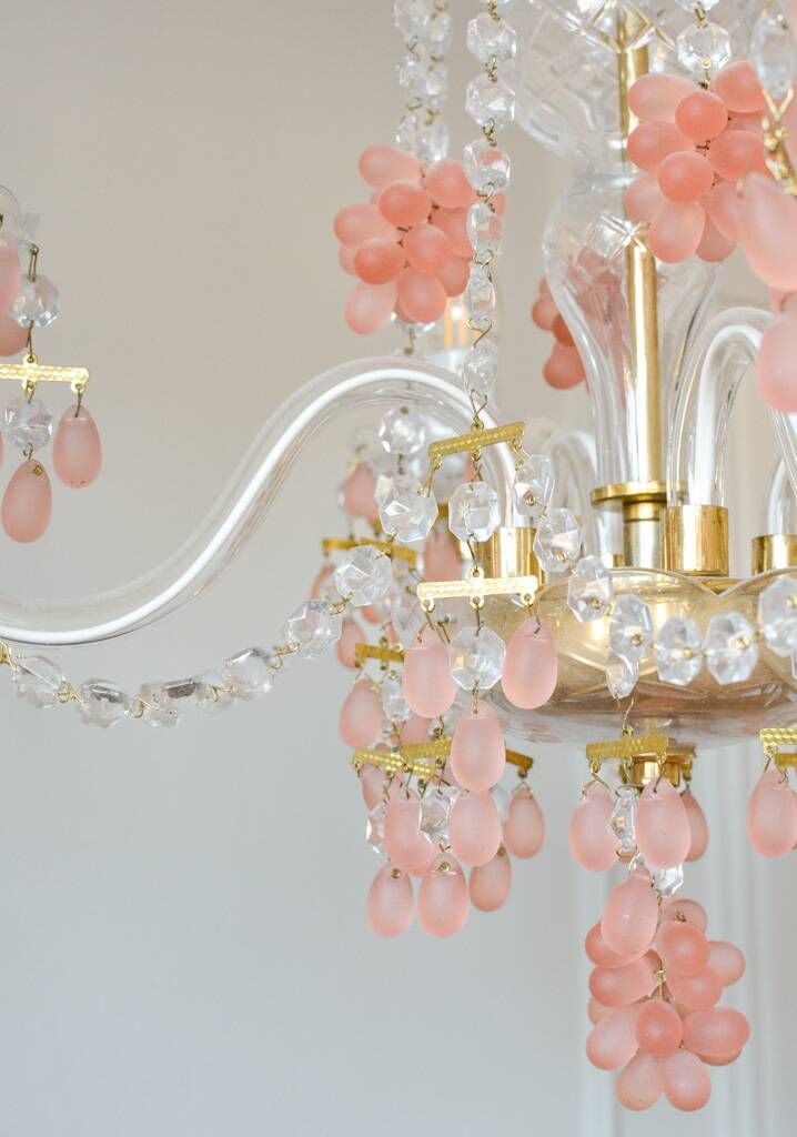 Chandelier en cristal de Bohême par Václav Hanus – Élégance royale