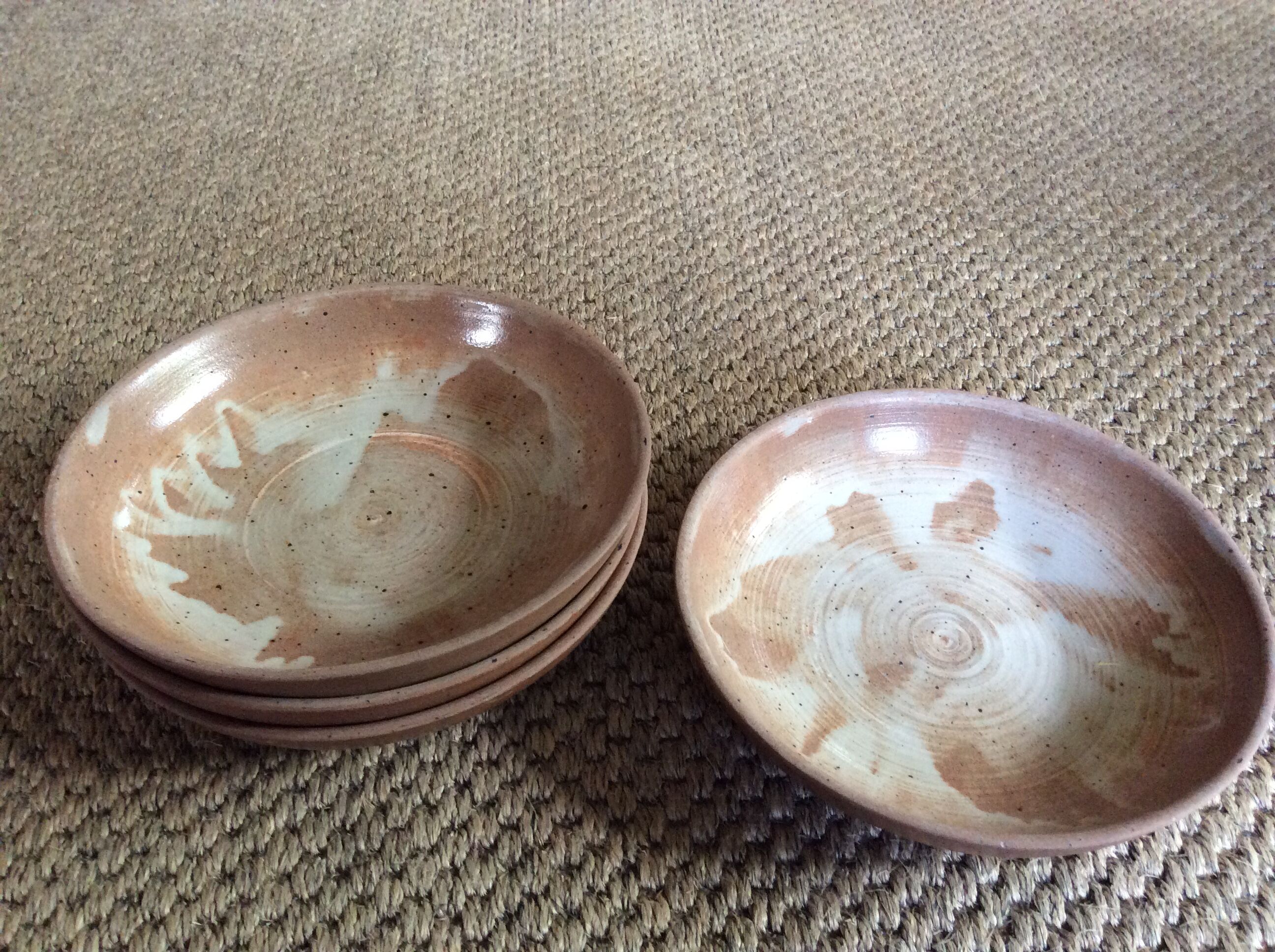 Series of 4 hollow sandstone plates