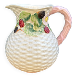 Slurry pitcher blackberry basket