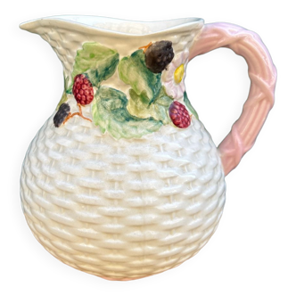 Slurry pitcher blackberry basket