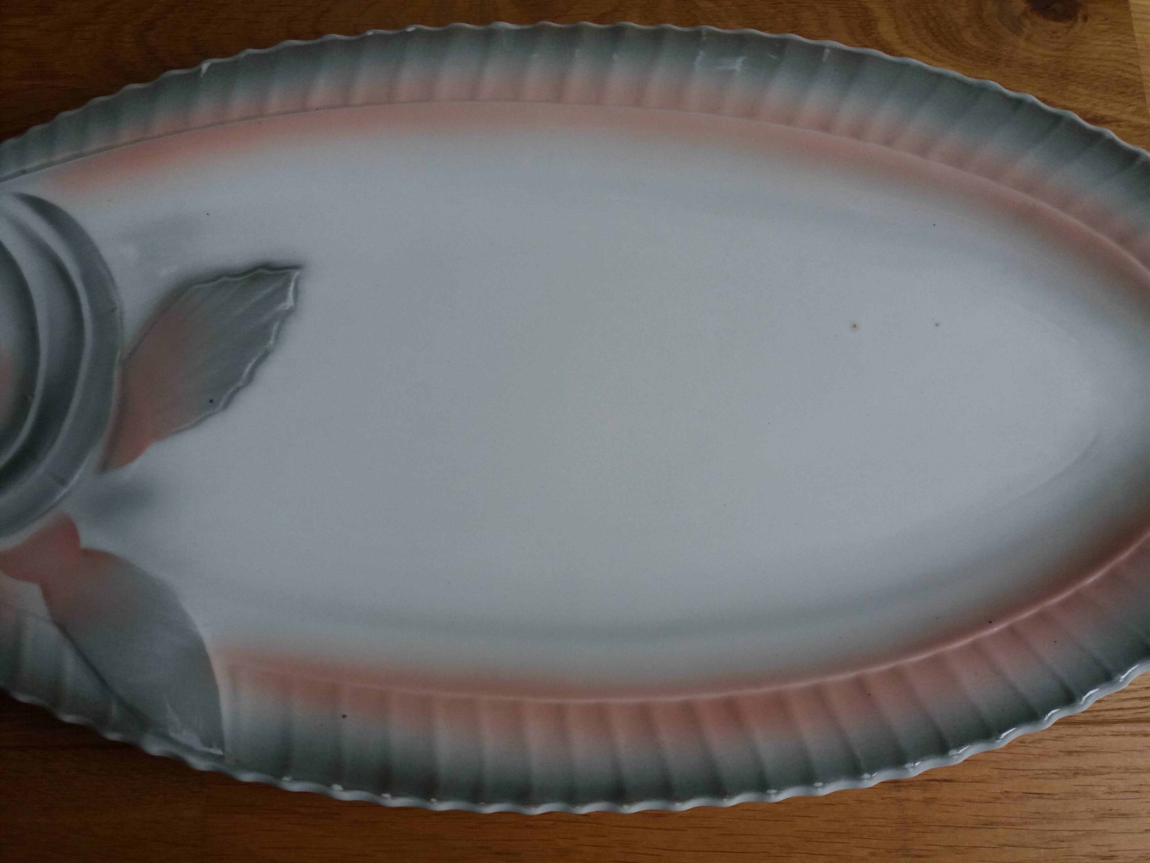 Digoin Sarreguemines zoomorphic fish dish