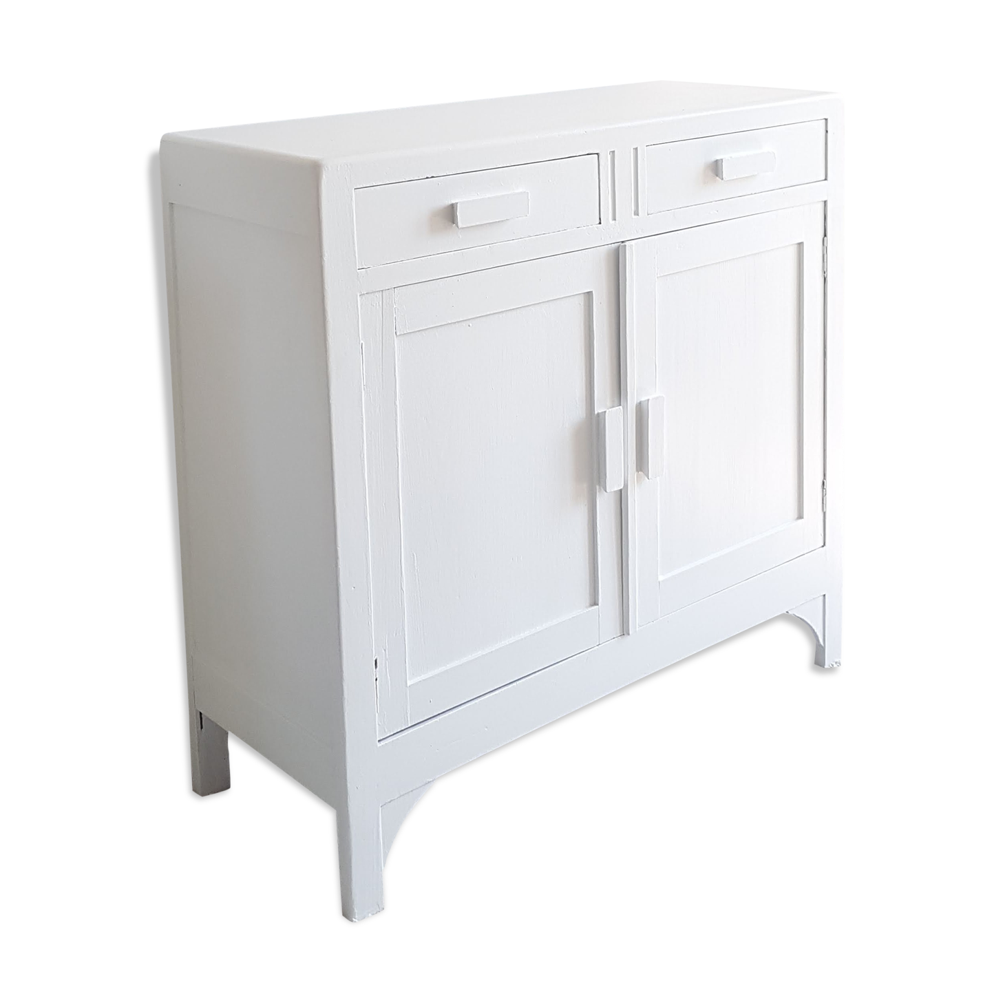 Old white parisian buffet