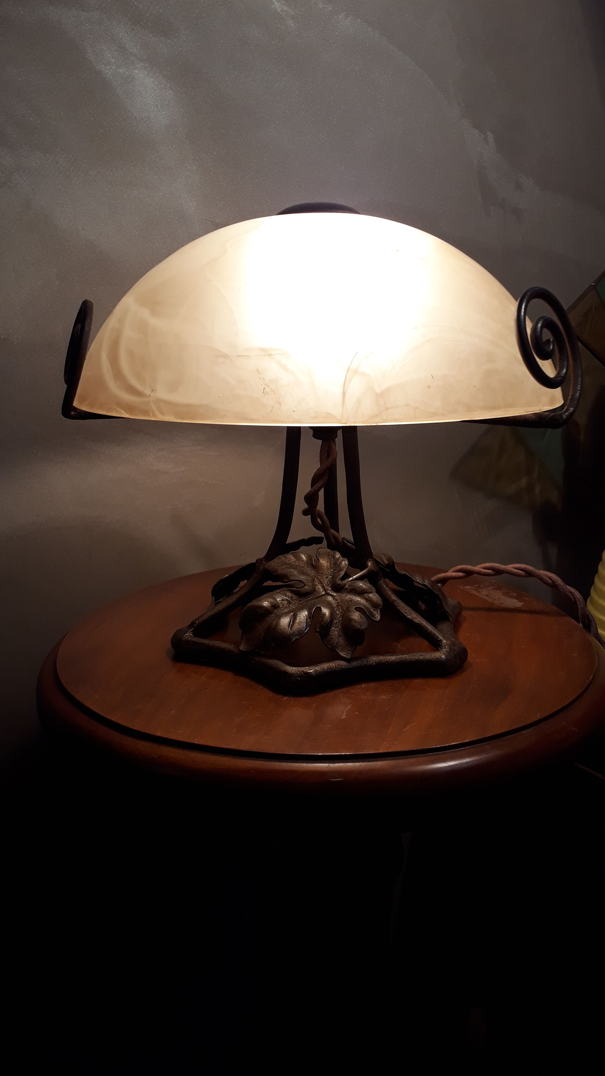 Mushroom lamp wrought iron marbled glass paste