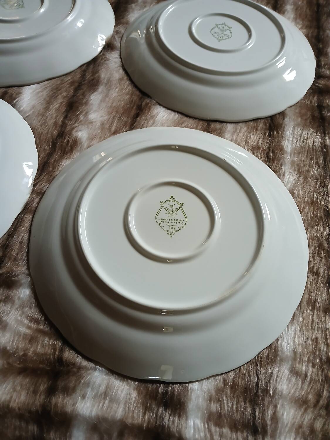 6 Italian ceramic plates