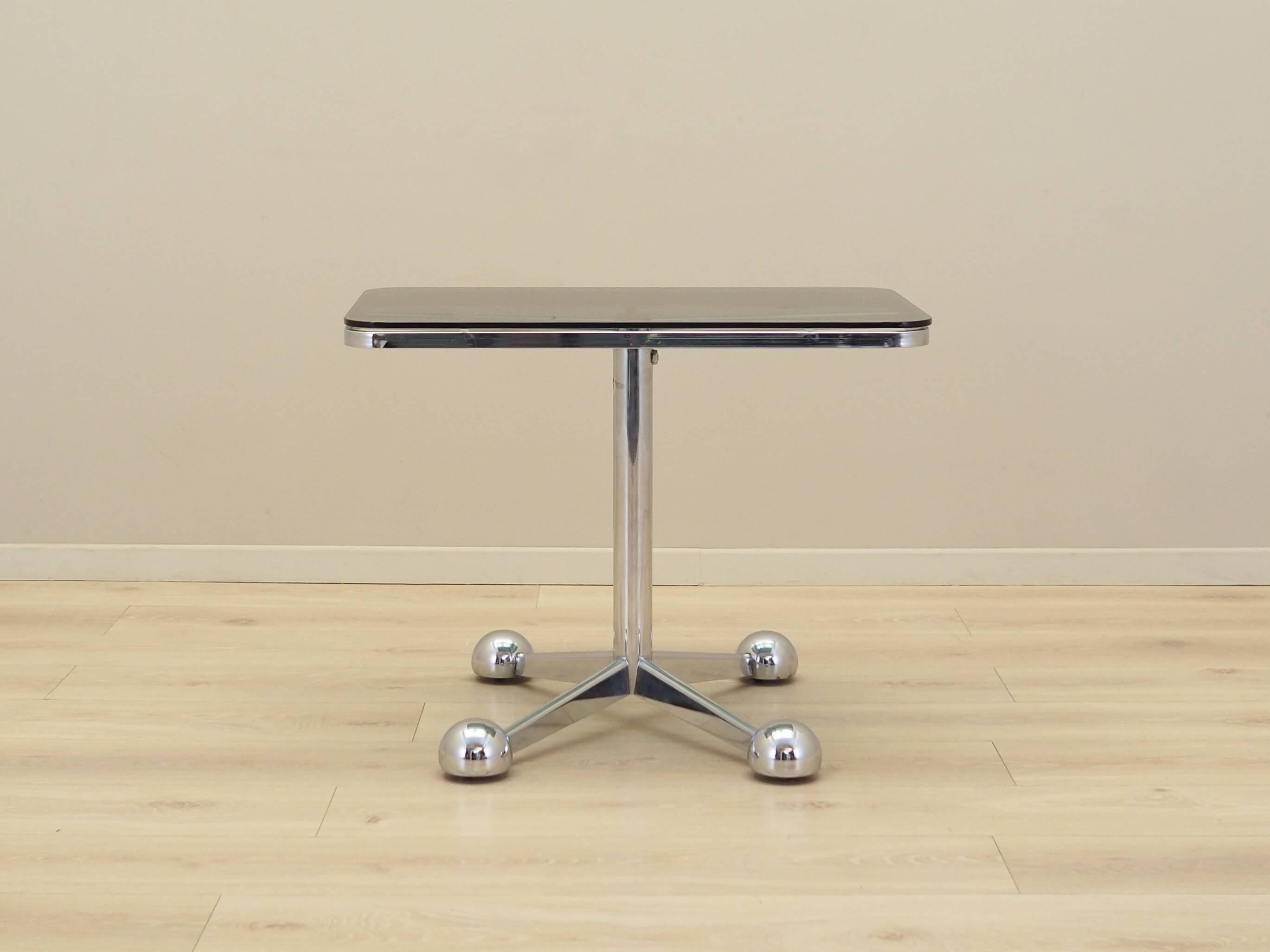 Coffee table on wheels, Italian design, 1970s, manufacturer: Allegri