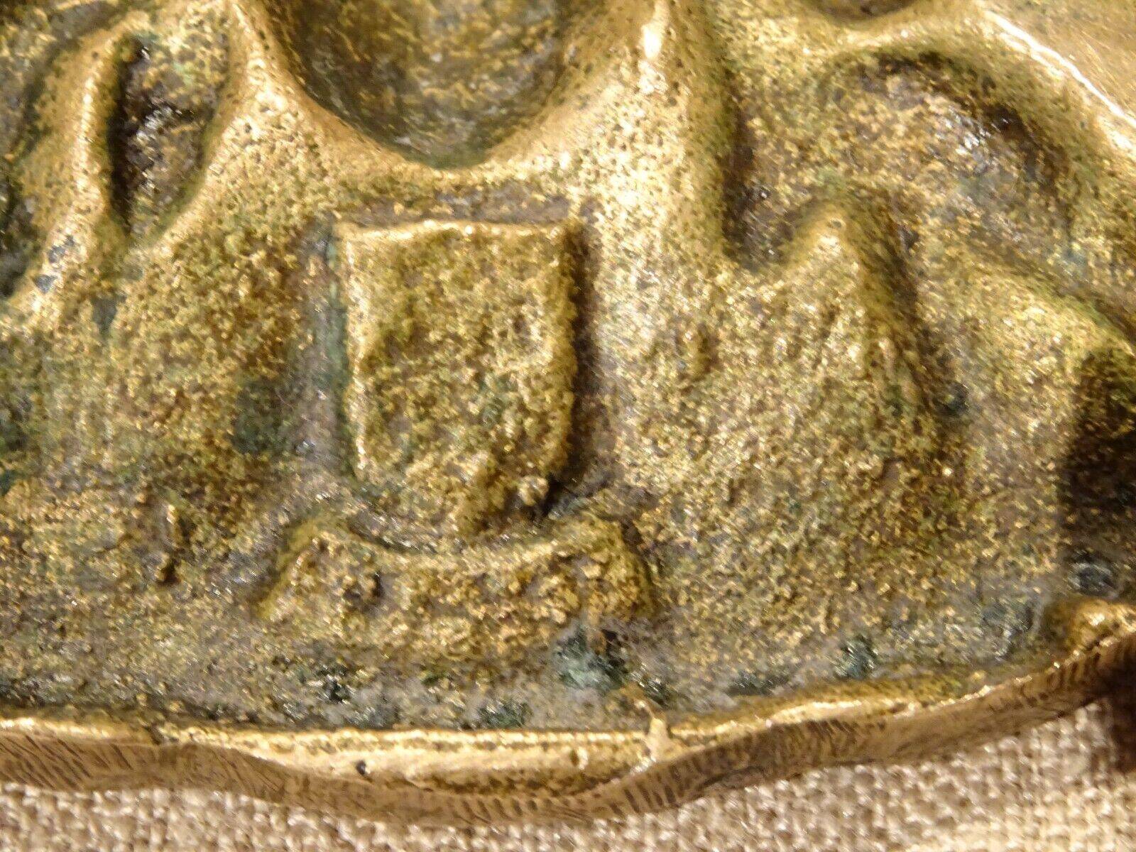 Old empty bronze cup pocket with D'artagnan musketeer decoration 12.9 x 11.1 cm