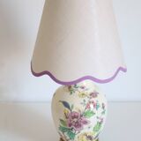 Ceramic lamp with low scalloped shade