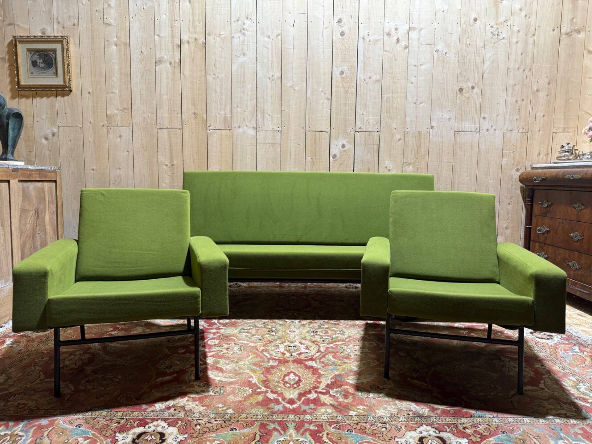 Salon Pierre Guariche pour Airborn G10