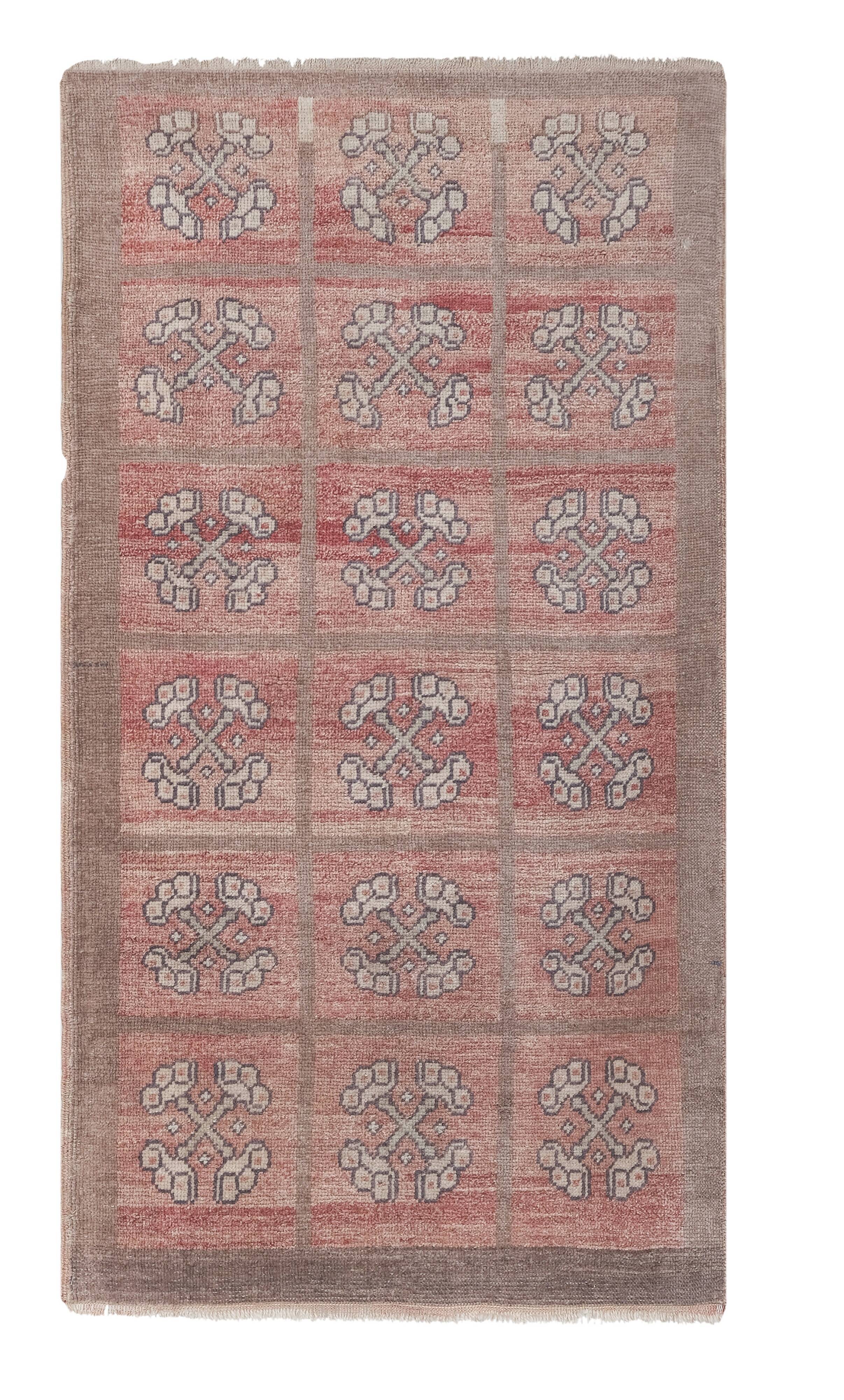 Vintage Turkish rug from Oushak, hand-woven 92x168 cm