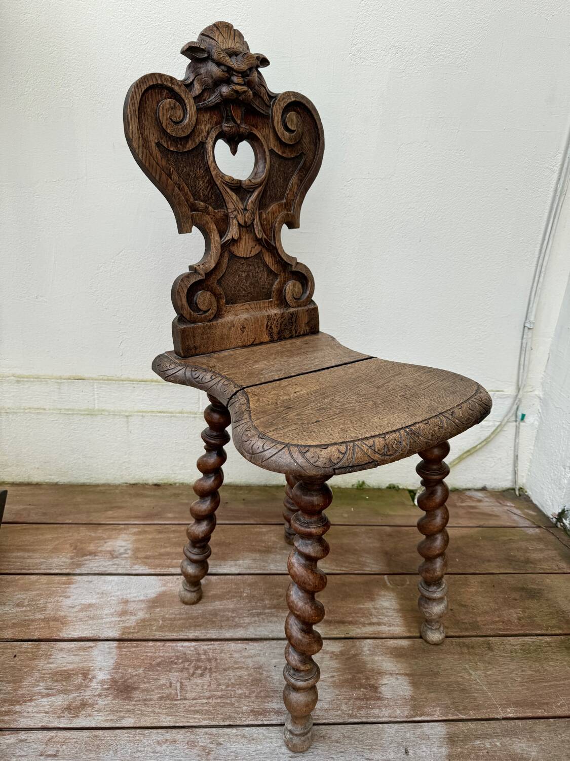 Alsatian chair