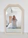 Miroir biseauté et mouluré beige