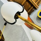 Lampadario vintage in vetro opalino bianco