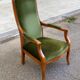 Fauteuil Voltaire Louis Philippe velours vert mousse confortable 1970