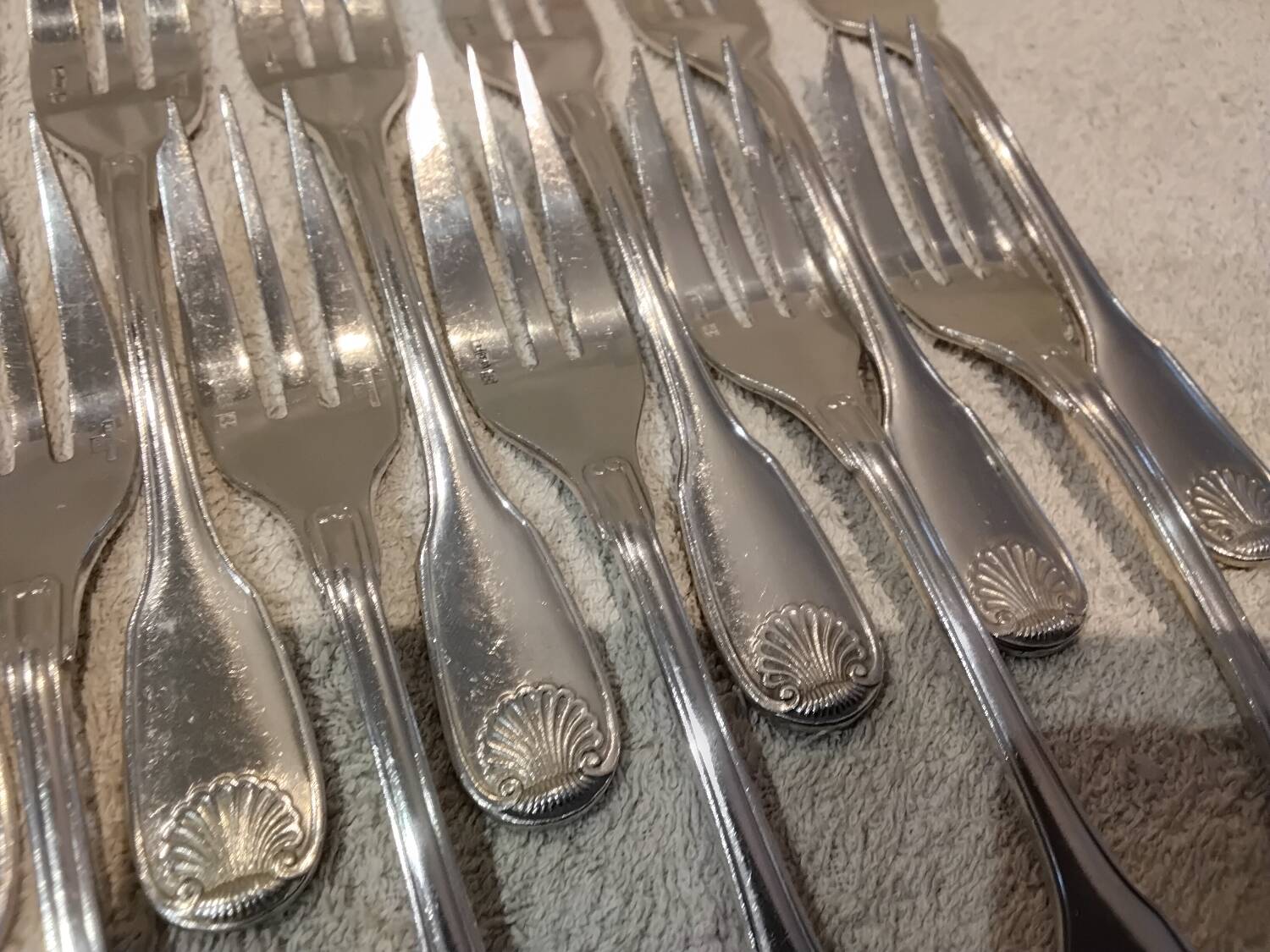 12 silver-plated cake forks, Christofle Vendome goldsmith