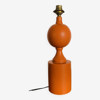 Pied de lampe orange en bois tourné