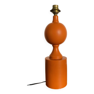 Pied de lampe orange en bois tourné