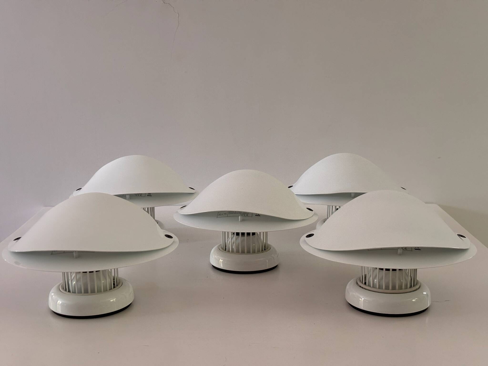 Giovi wall light by Achille Castiglioni for Flos 1982 Lacquered White Metal Design