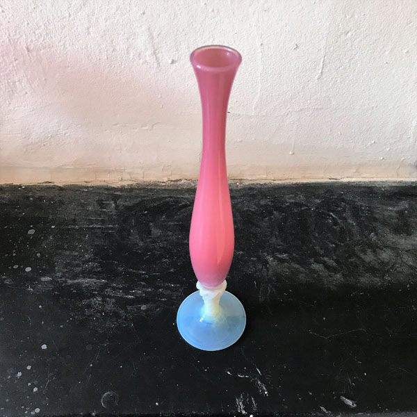 Soliflore vase in opaline