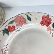 Set of 8 large porcelain plates Cameo Florals Malaysia 1970–90
