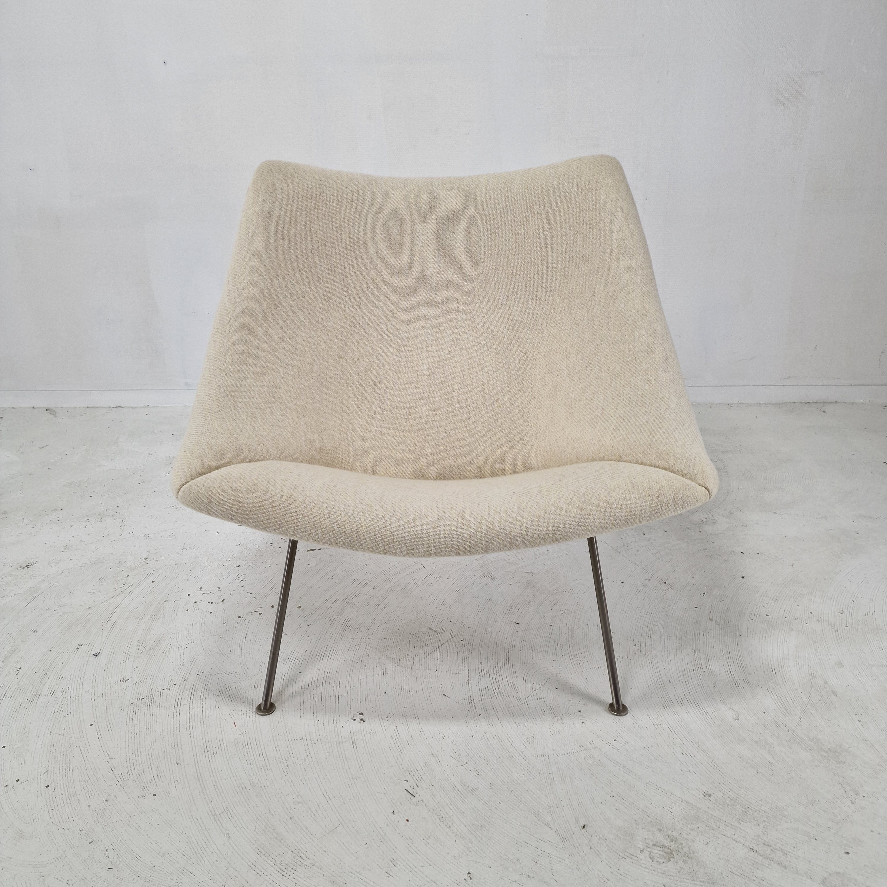 Oyster Chair with Ottoman by Pierre Paulin for Artifort, 1960's