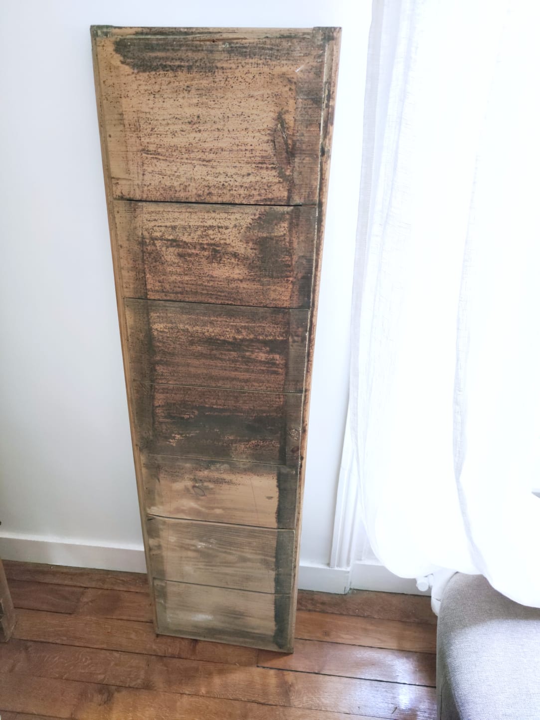 Rectangular mirror with beaded threads 35x128cm