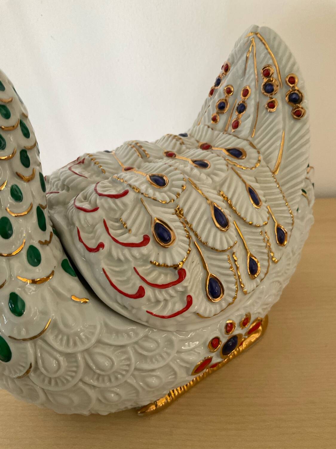 Italian porcelain bird candy box from the 70s