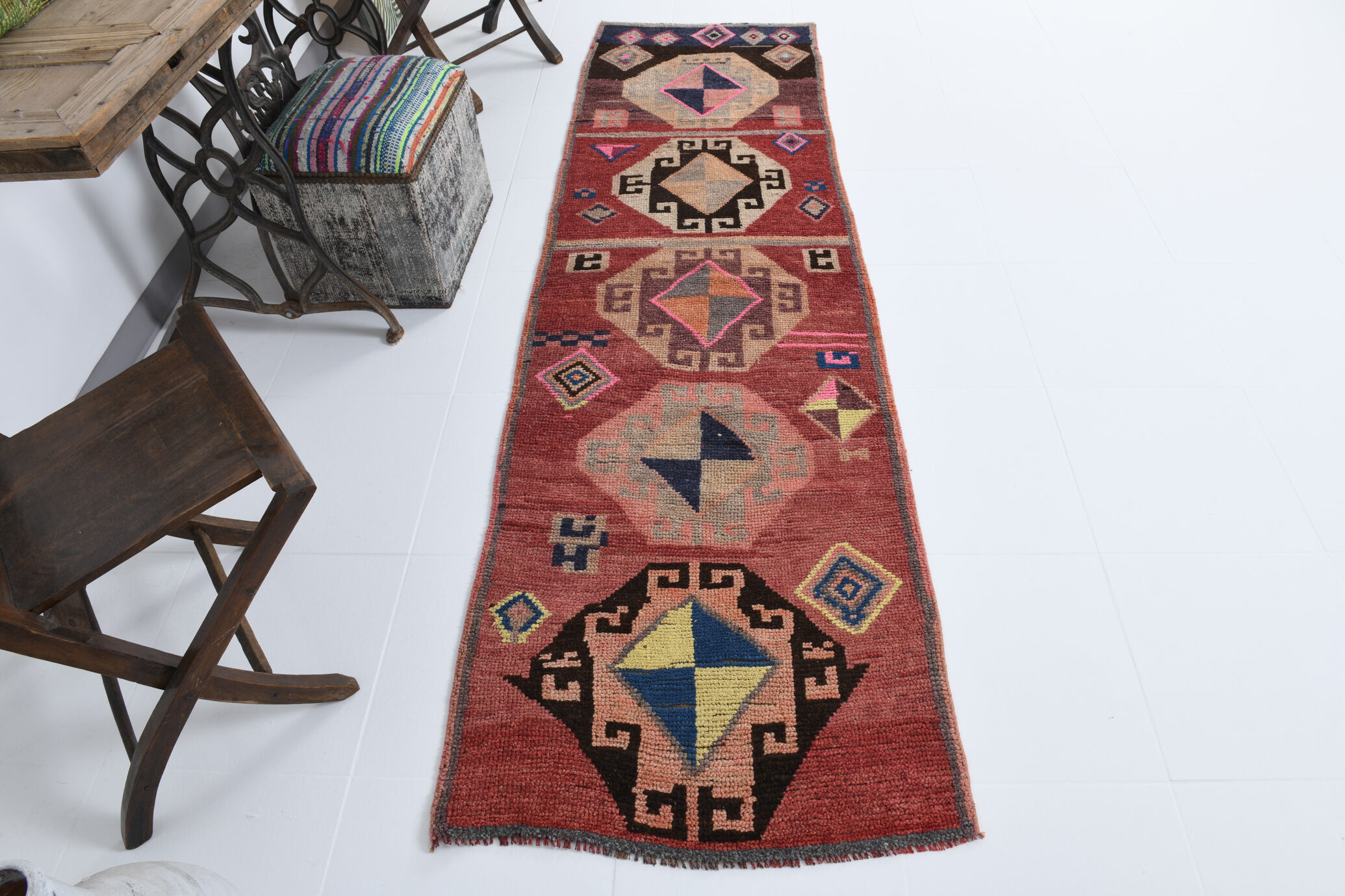 3x9 Turkish Runner Rug 265x77 Cm