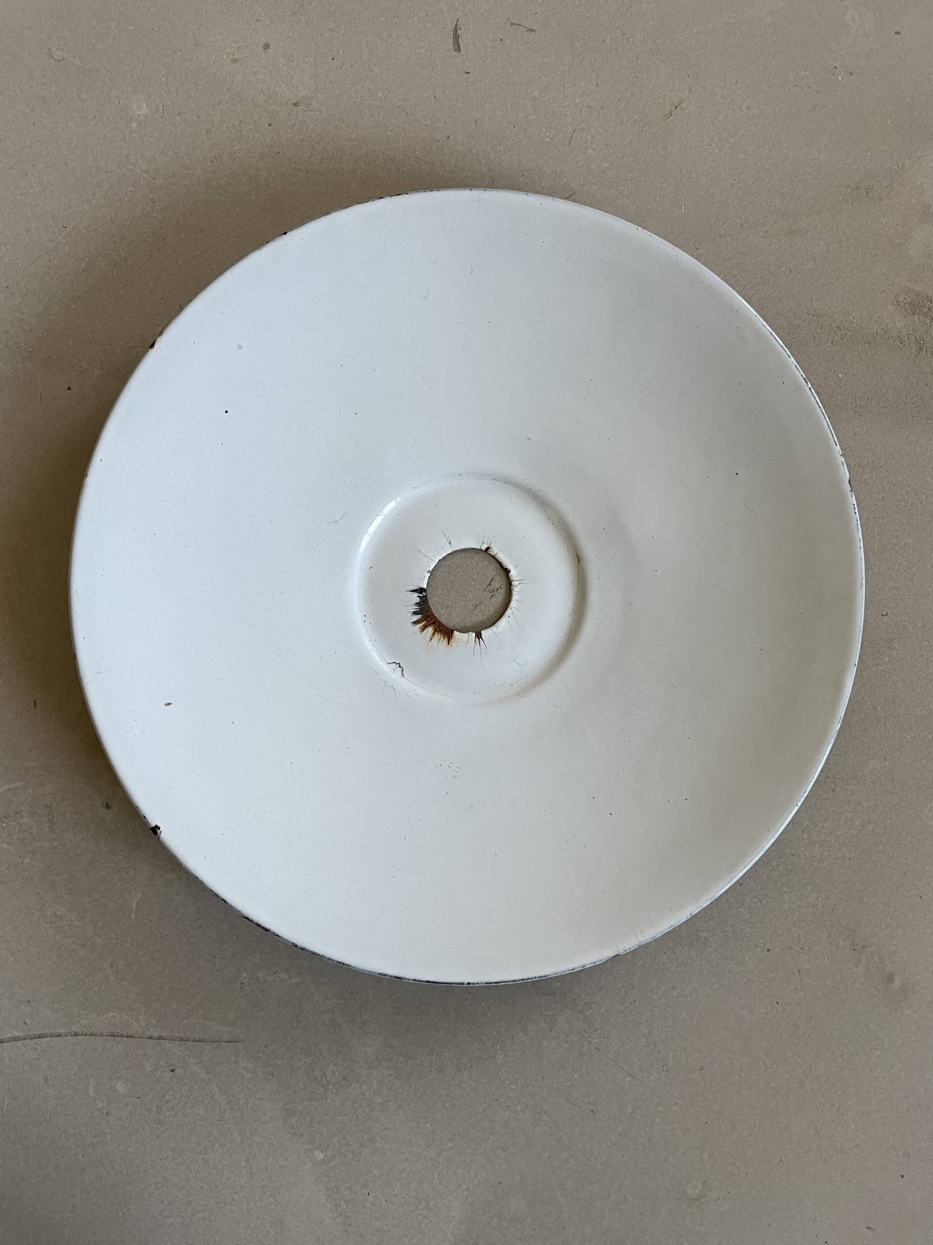 Sheet metal suspension, industrial enameled bowl