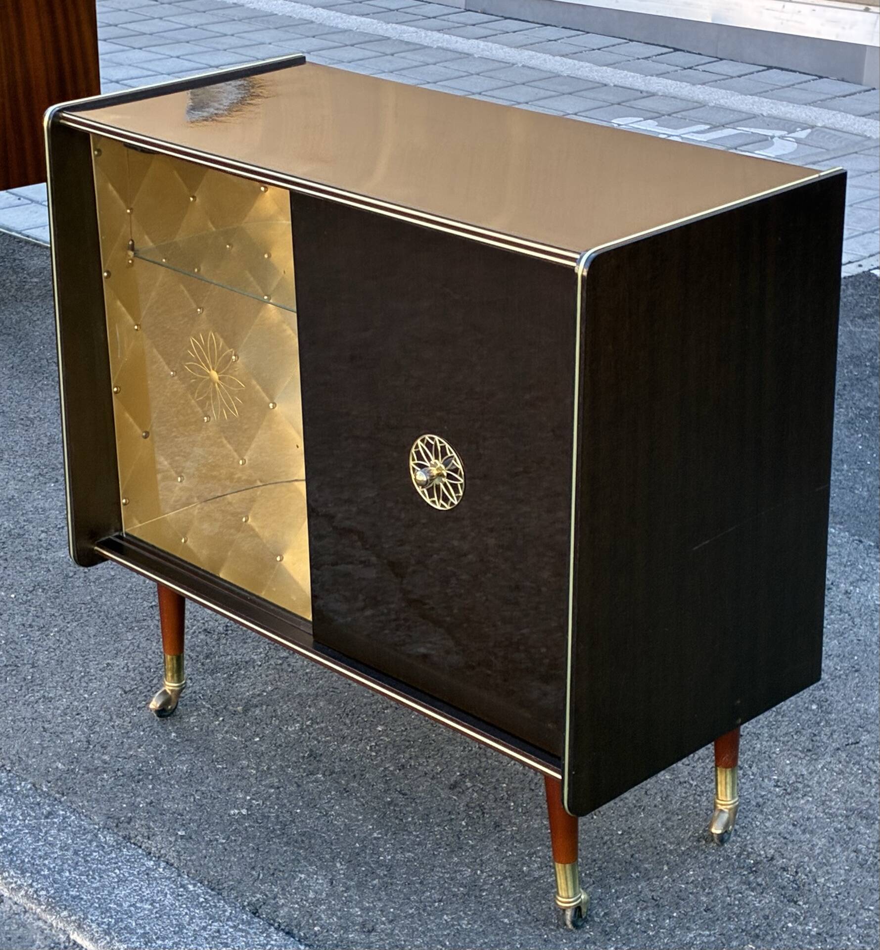 Vintage 60s TV console bar