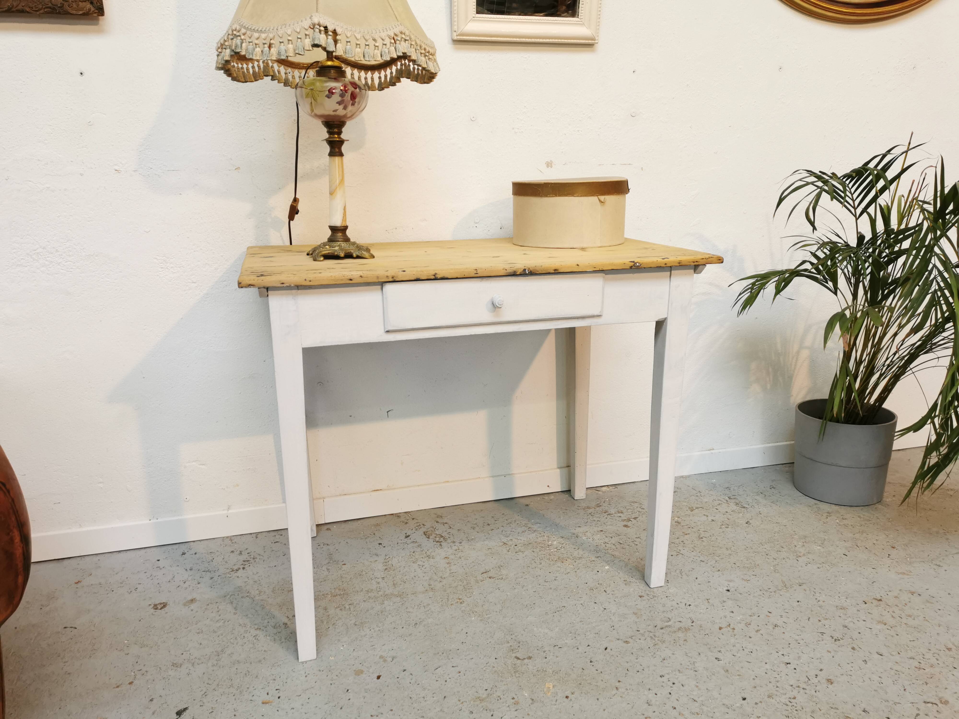 Table de ferme vintage