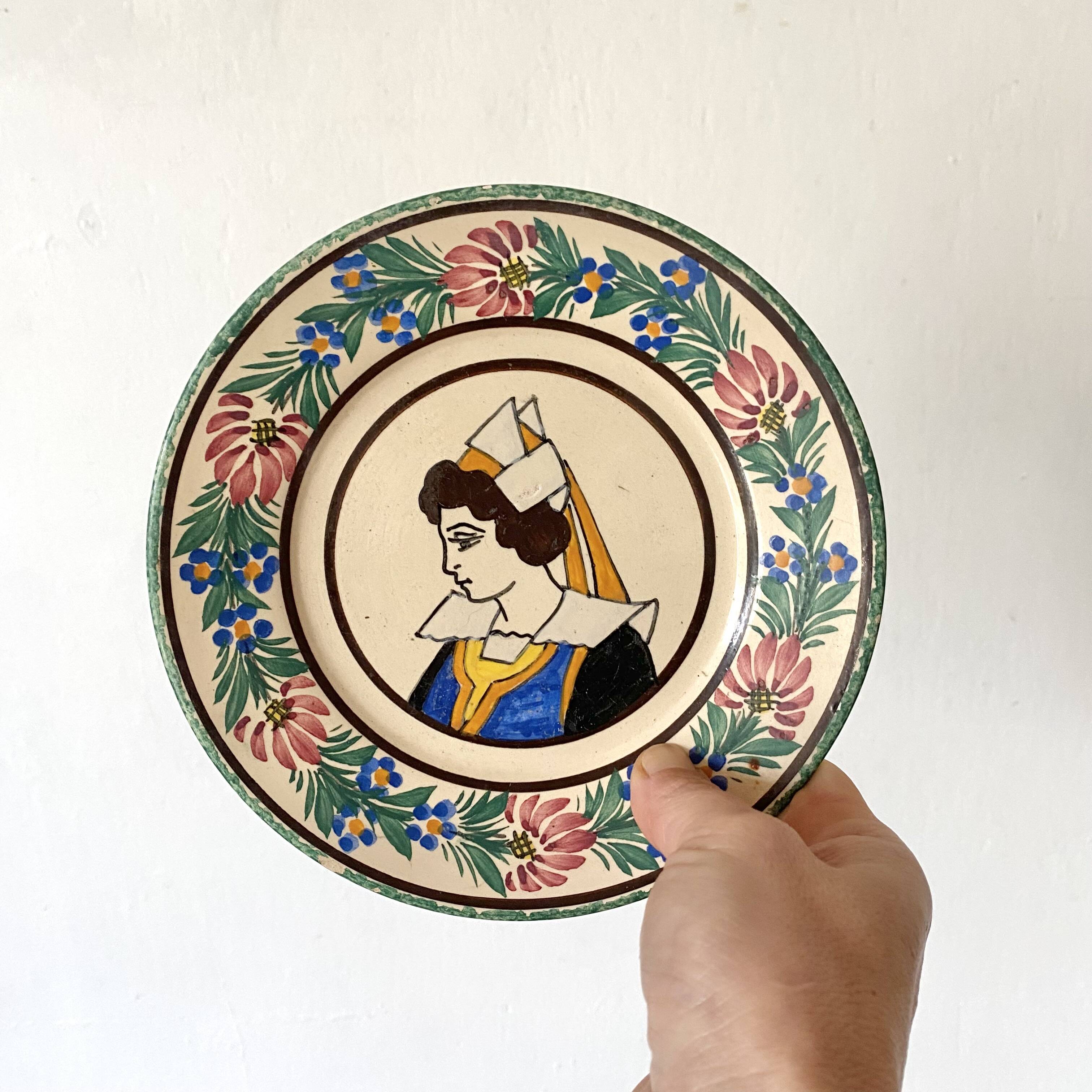 Quimper Breton plate and flowers