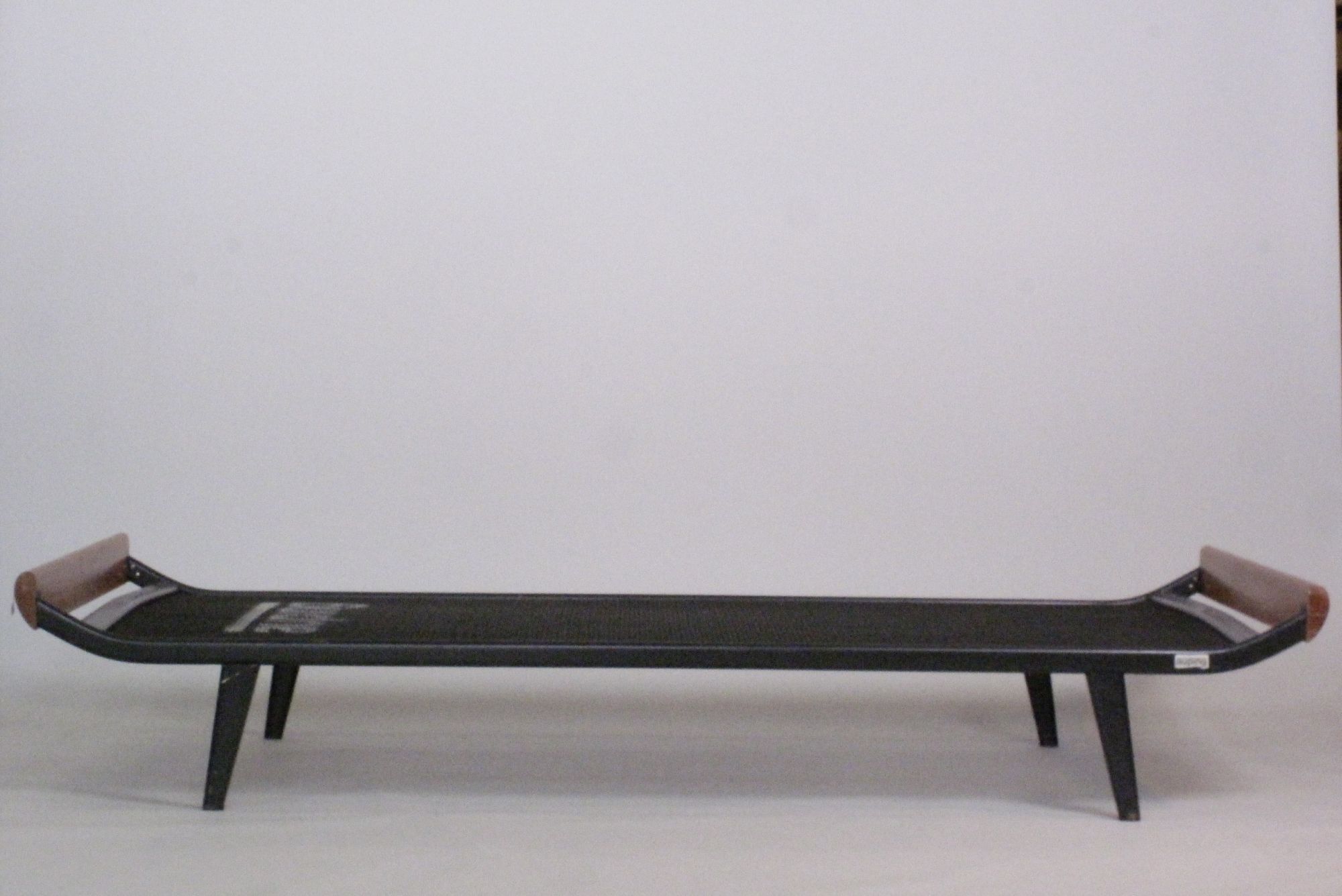 Dick Cordemeijer for Auping - Cleopatra Daybed