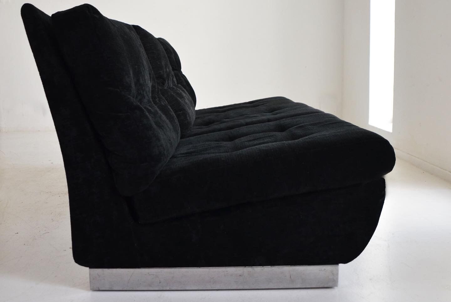 Modular sofa in black velvet 1970