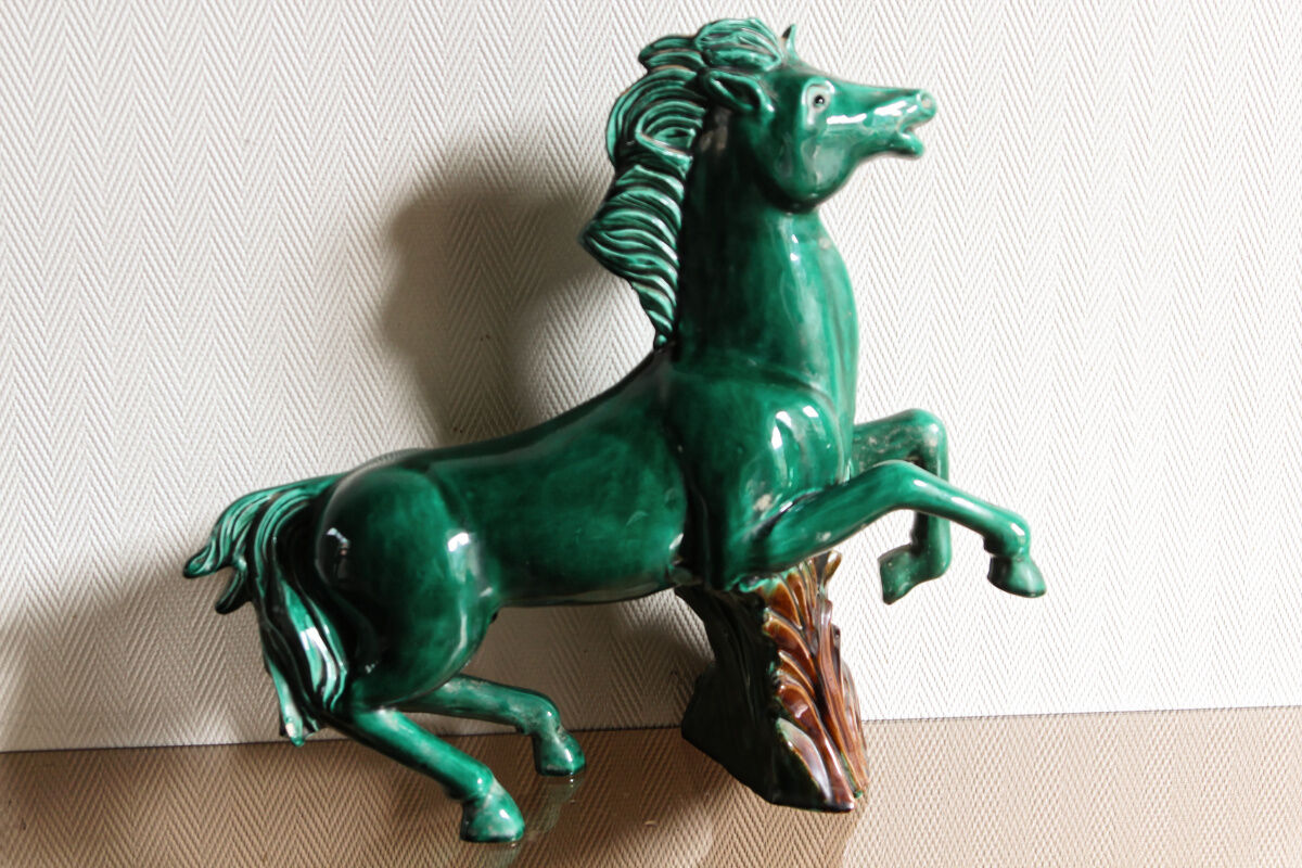 Green earthenware horse
