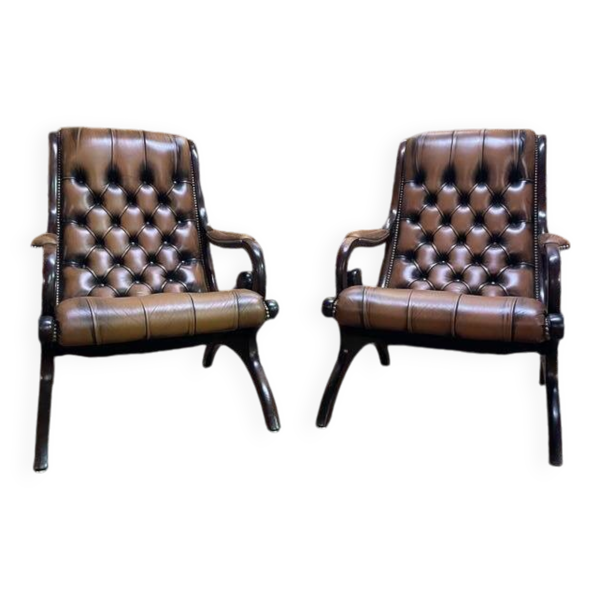 Paire de fauteuils Chesterfield anglais en cuir