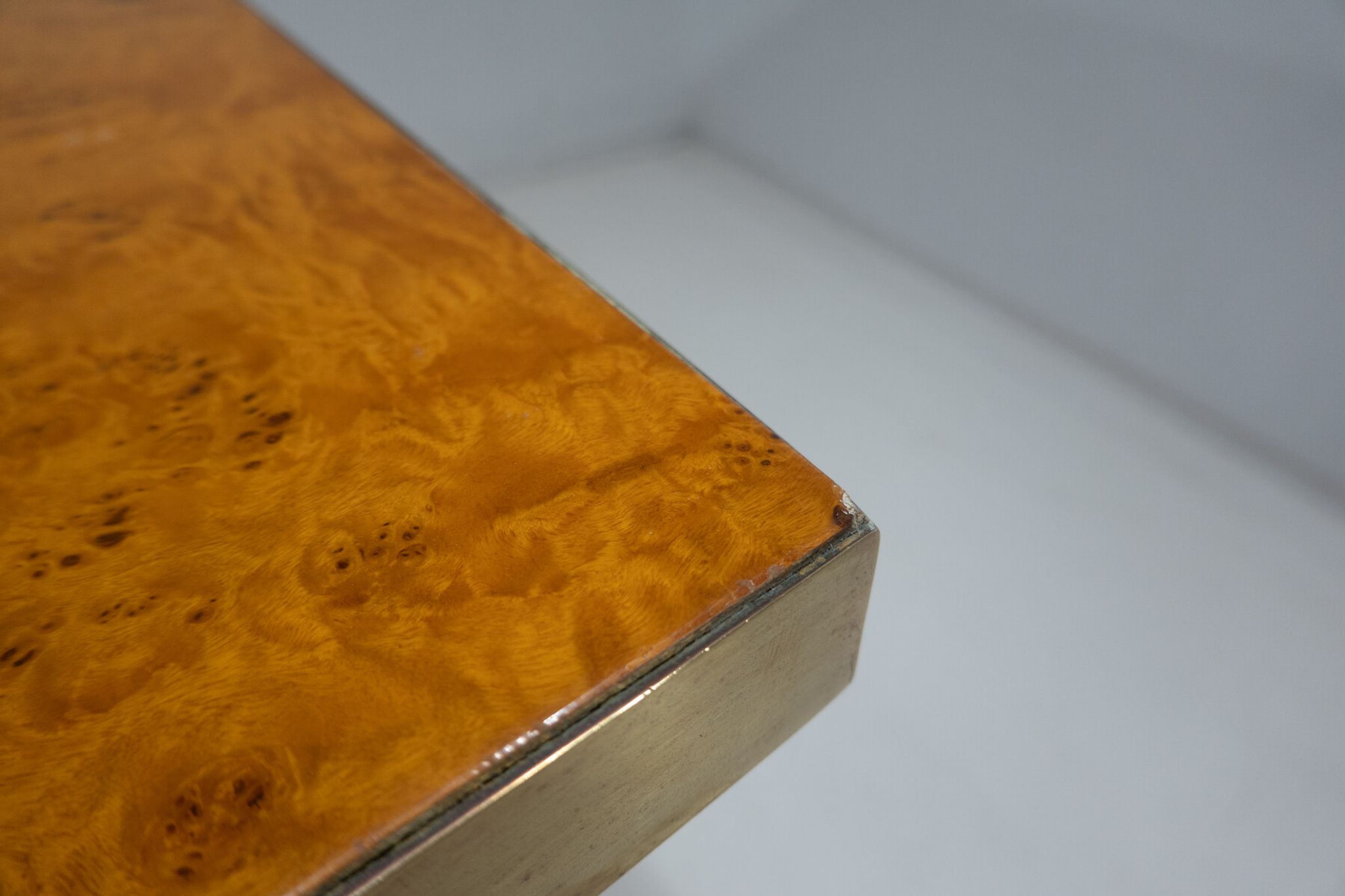 Mid-century modern dining table, Ash Burl, Italy