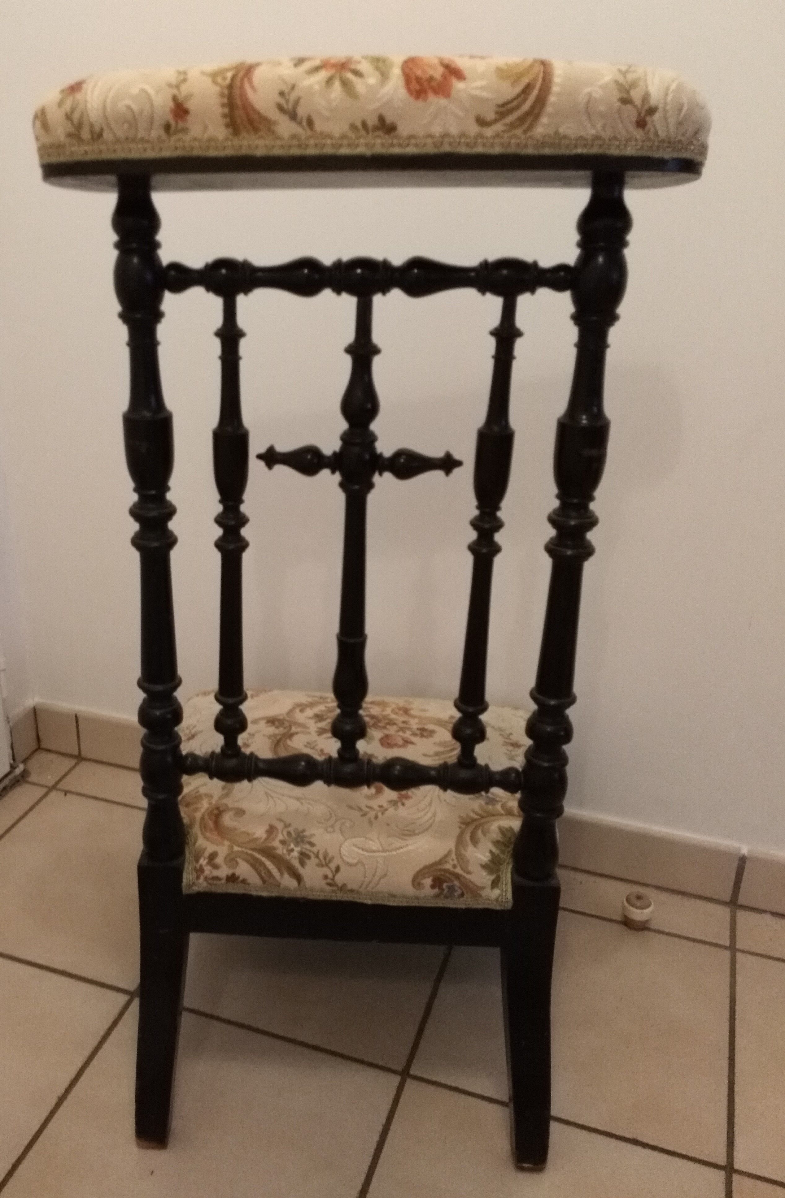 Prie-Dieu Napoleon III in blackened pear tree