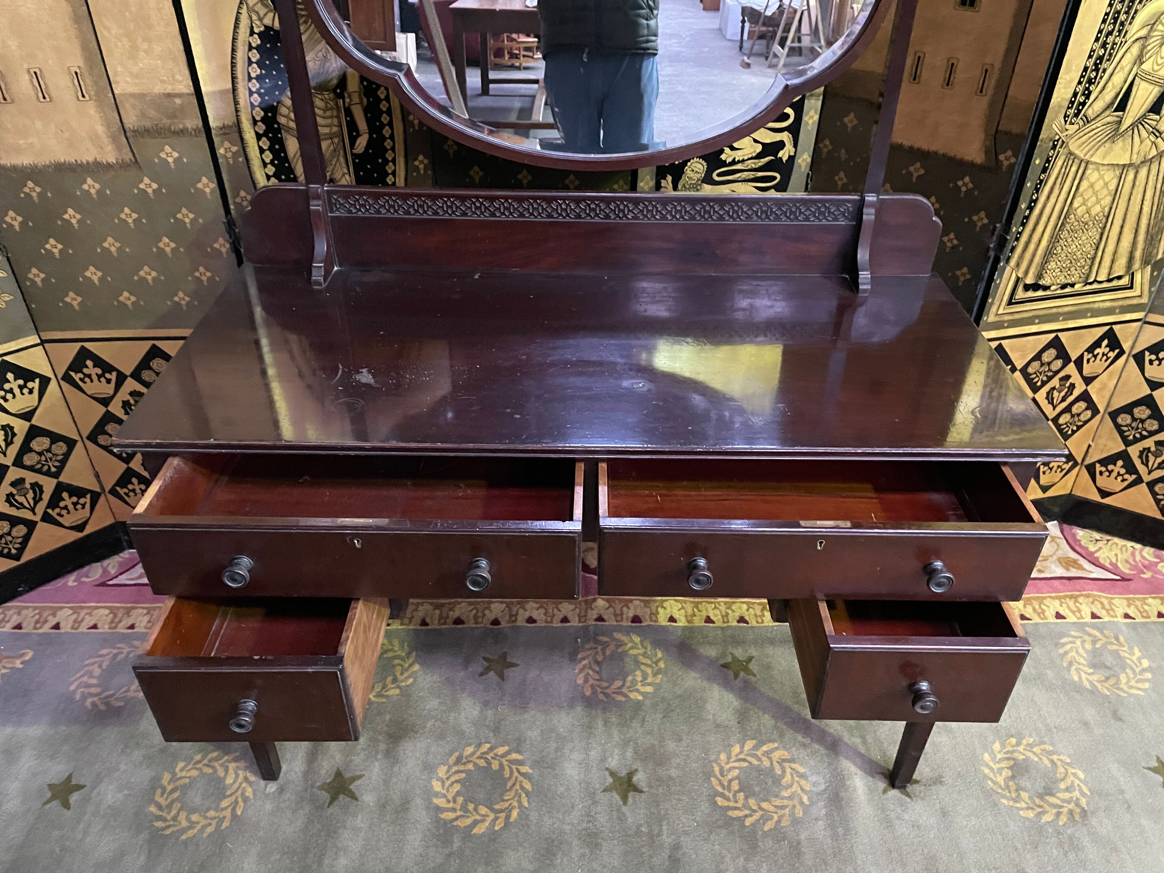 English mahogany hairdresser