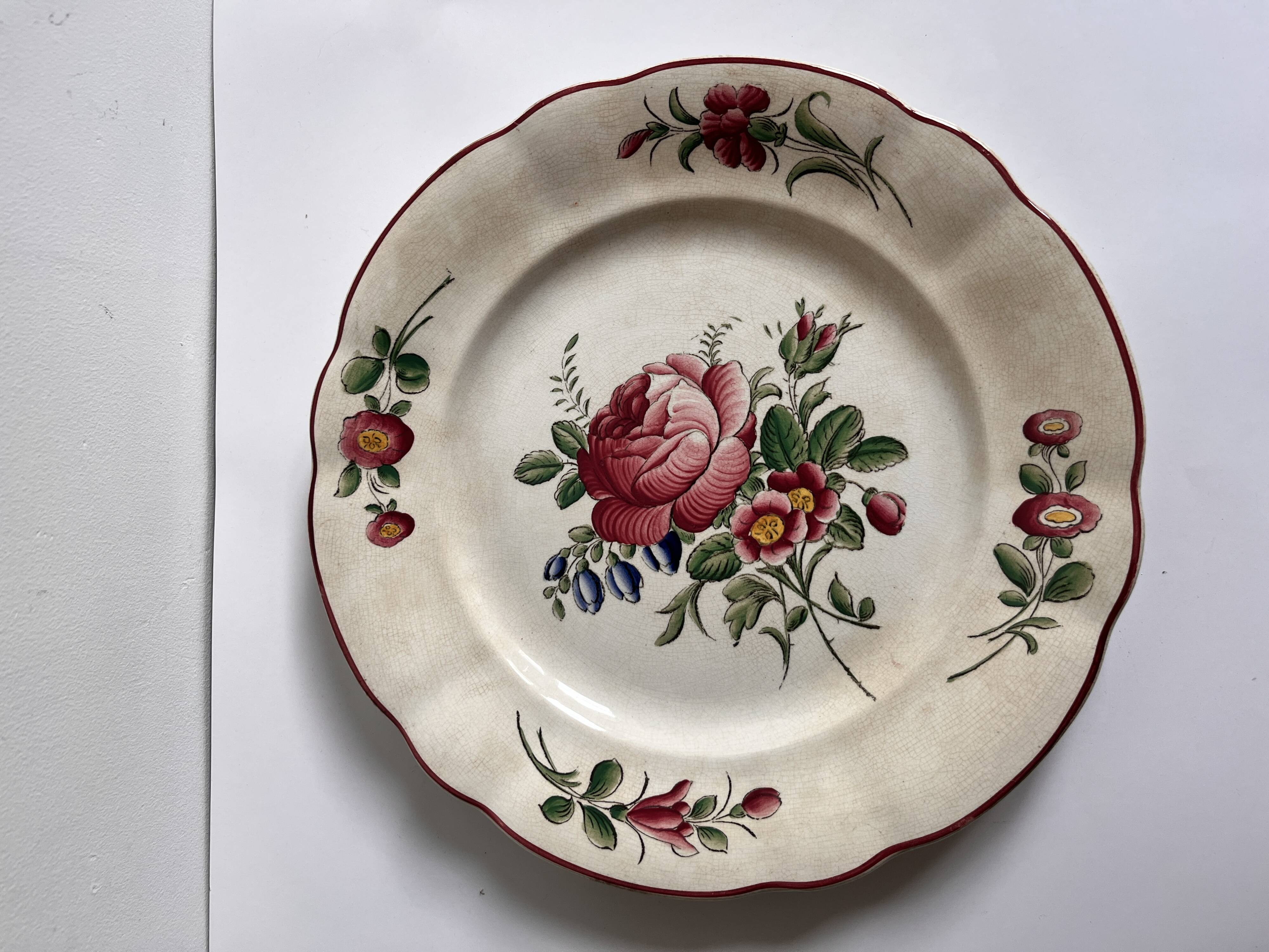 Plat Villeroy & Boch rond Mettlach