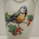 Ancien vase art nouveau en faience fine  "onnaing"blanc et rose décors oiseaux