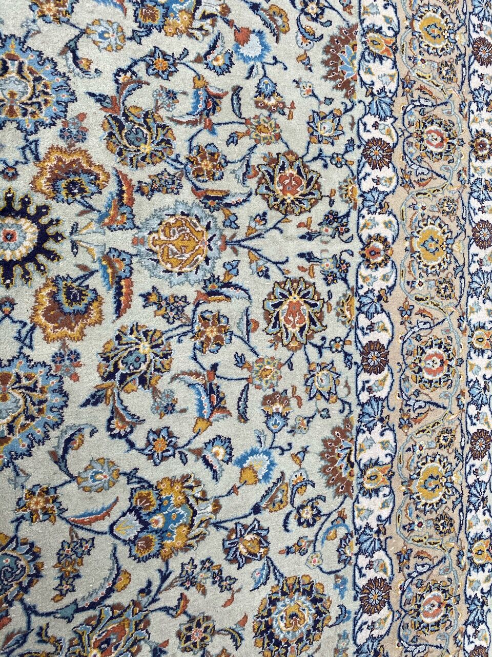 Beautiful large vintage Persian carpet of Kashan 230x330 cm