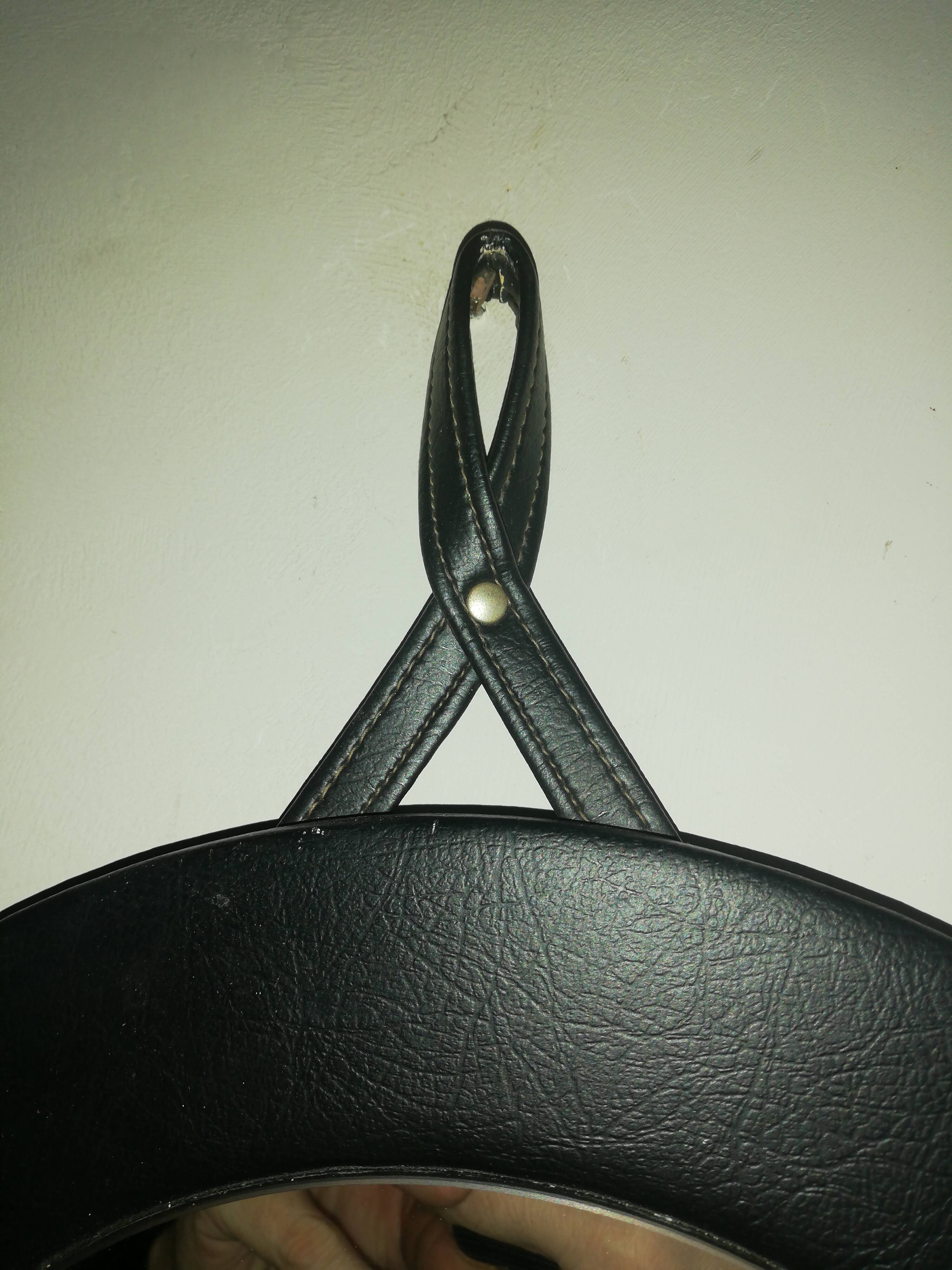 Vintage mirror in scandinavian skai