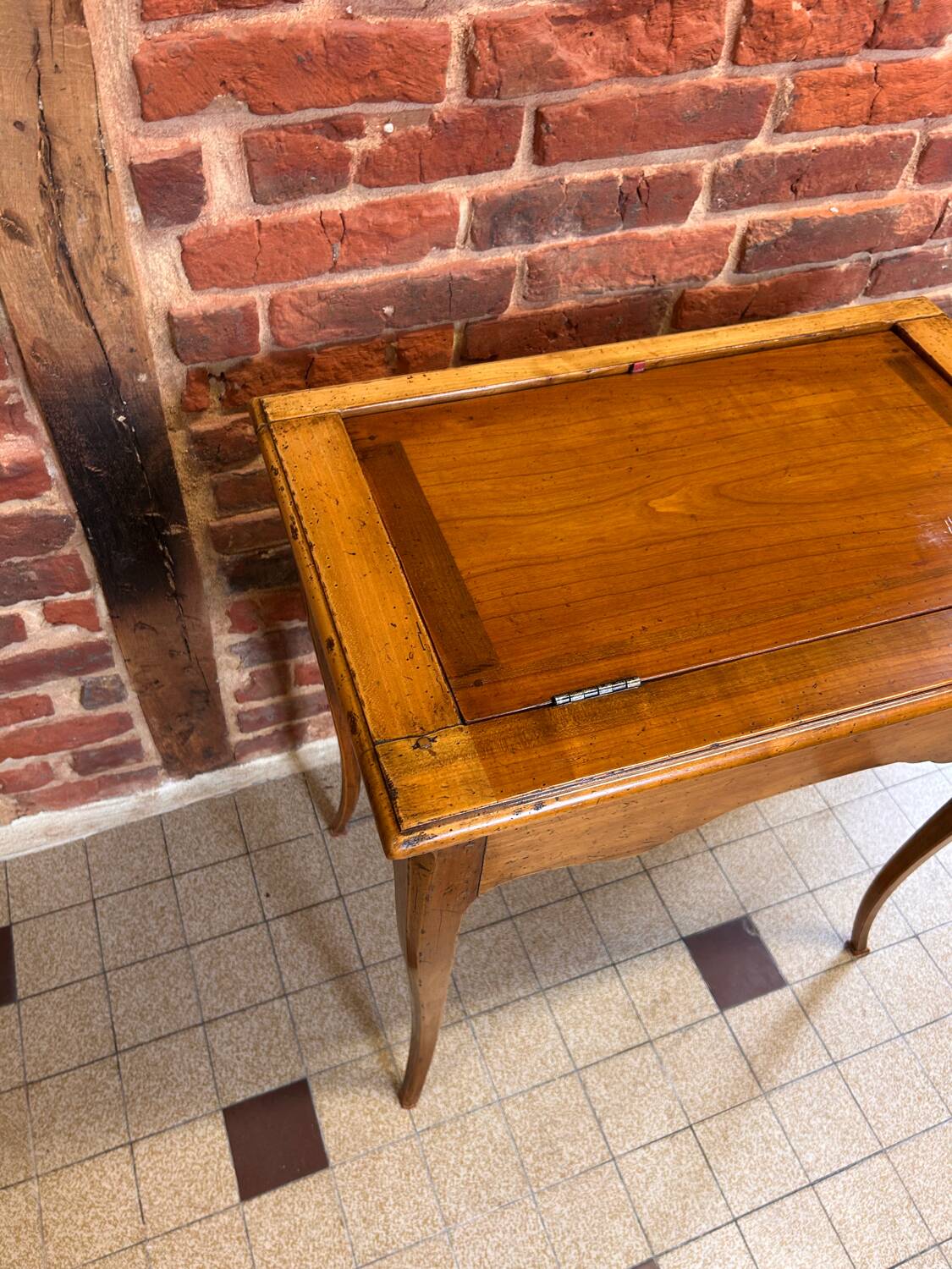Beautiful vintage Capuchin desk