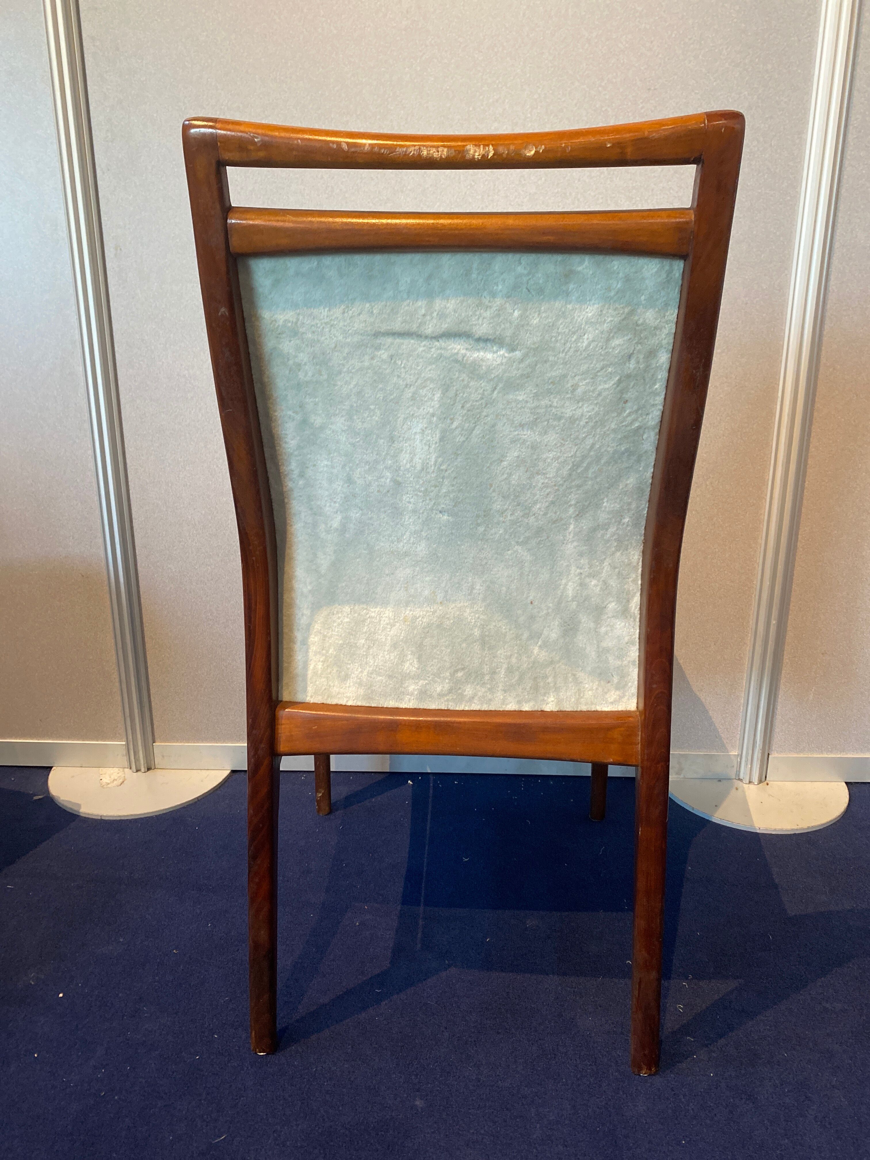 2 armchairs and 2 wooden chairs