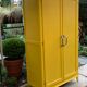 Armoire parisienne jaune poudrée 1950