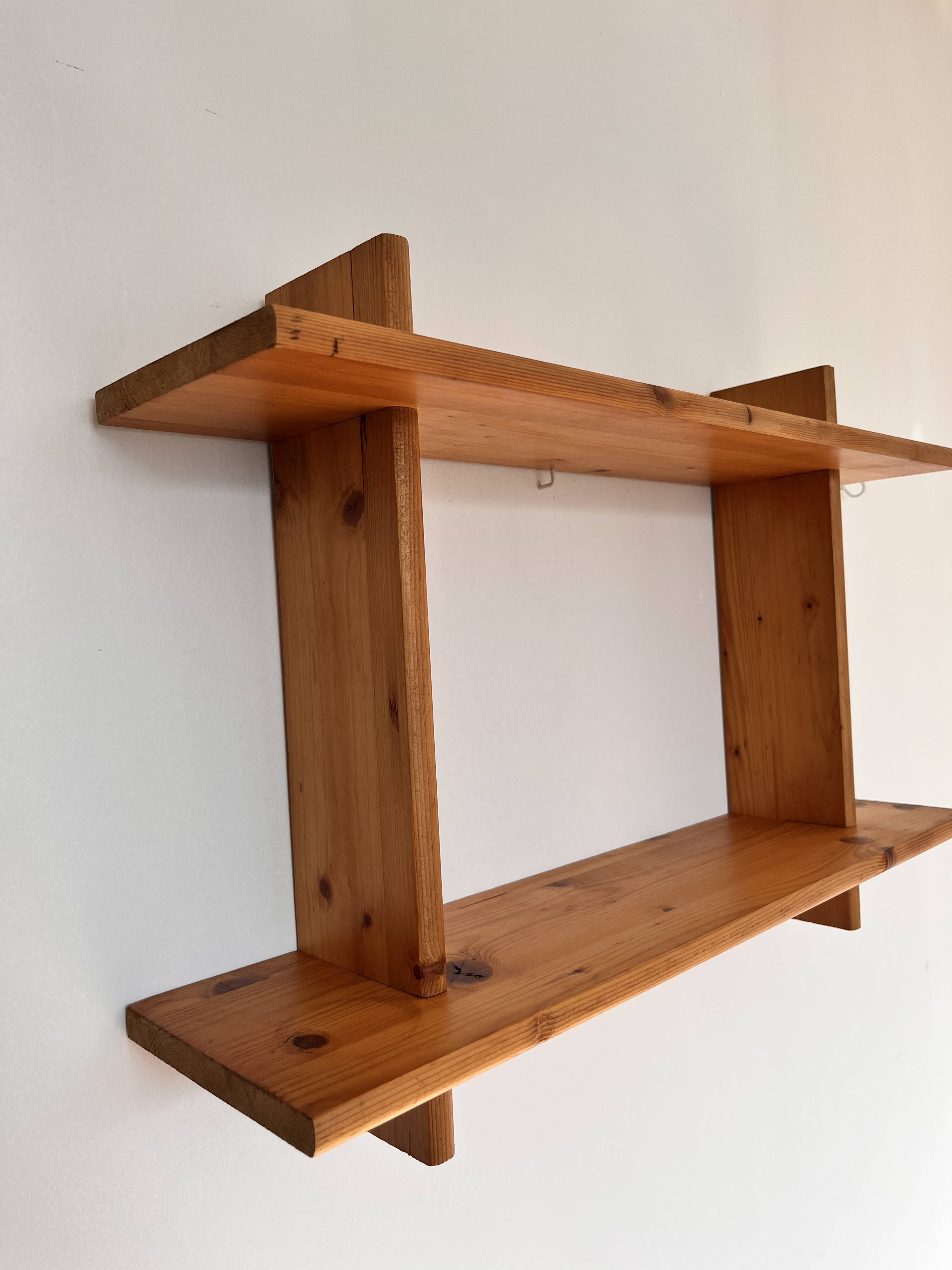 pine shelf