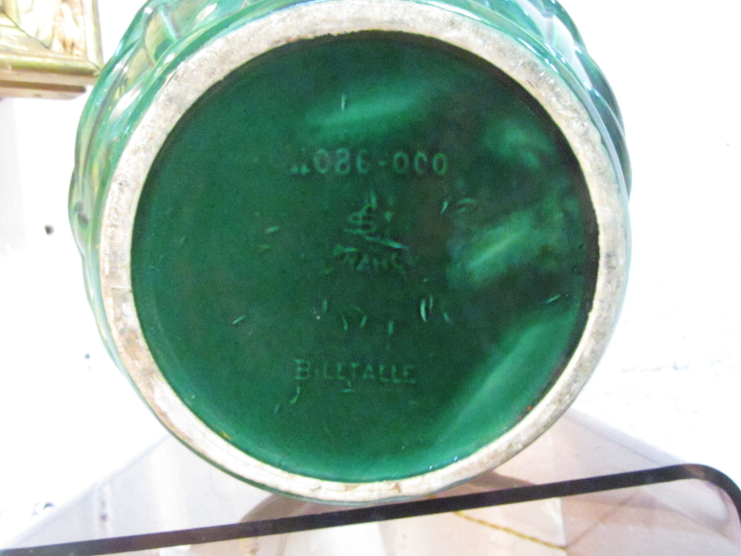 Cache pot st clement