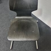 Chaise tubulaire Flottoto vintage